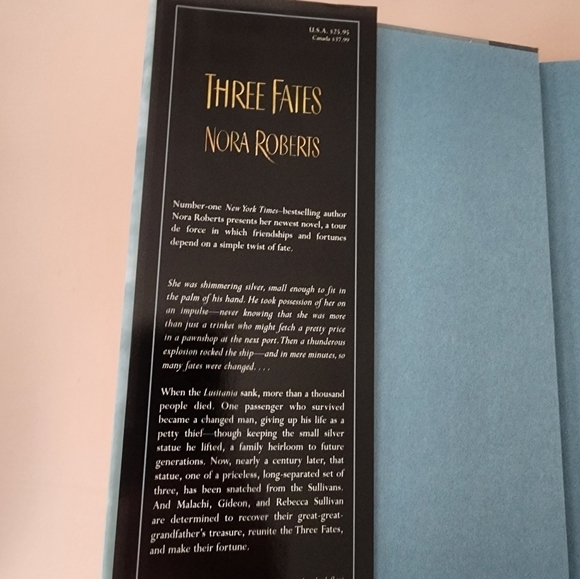 Nora Roberts "Three Fates" Hardback Book - Picture 3 of 7